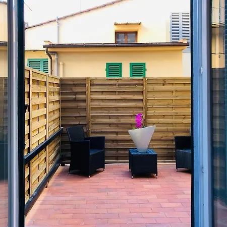 Apartament Lorenzo Luxury Florencja